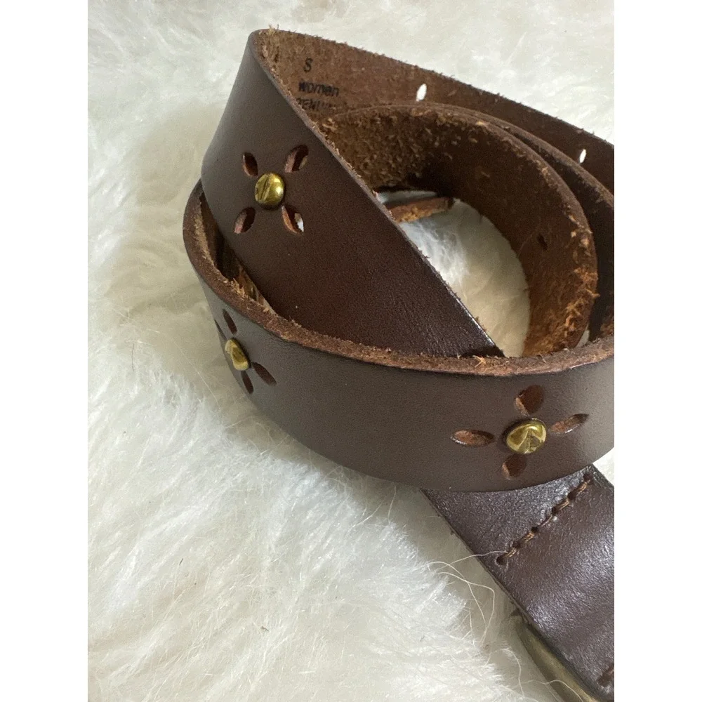 Gap Belt Womens Small Y2K Brown Floral Cutout Studded Leather Excellent